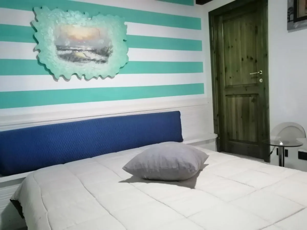 Appartamento Picasso Кала-Гононе